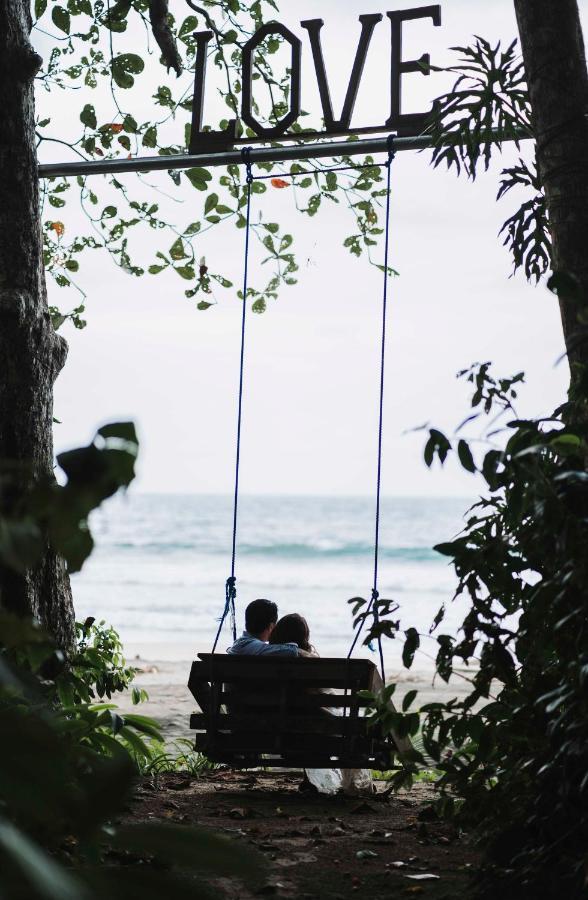 מלון מנסניו Faith Glamping Dome Costa Rica מראה חיצוני תמונה