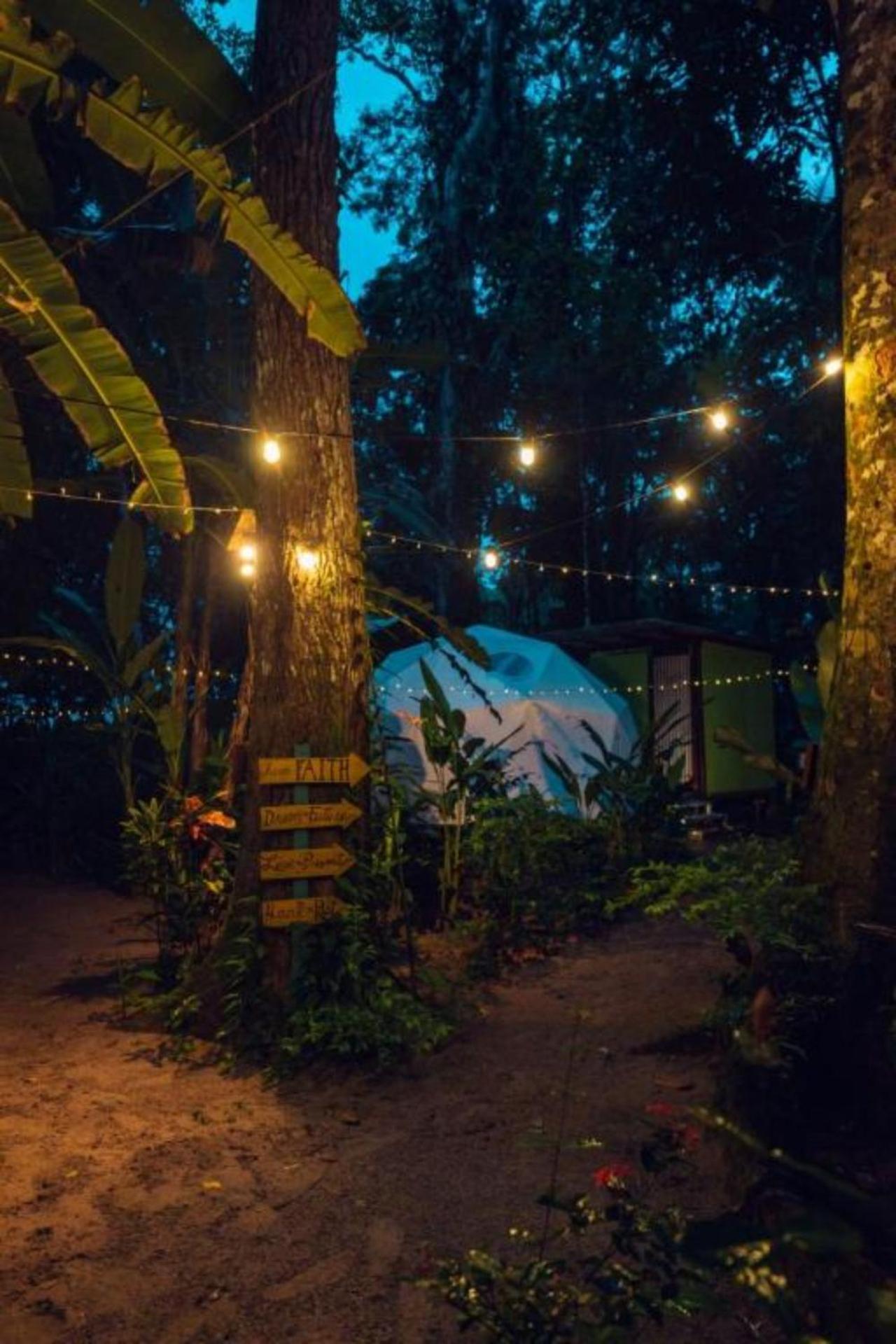 מלון מנסניו Faith Glamping Dome Costa Rica מראה חיצוני תמונה