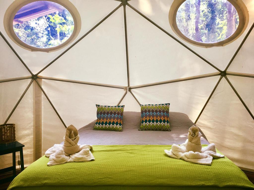 מלון מנסניו Faith Glamping Dome Costa Rica מראה חיצוני תמונה